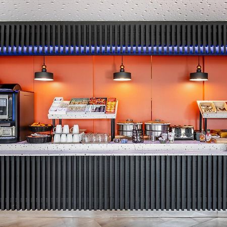 Hotel Akena Troyes - La Chapelle St-Luc Les Noes-pres-Troyes Eksteriør bilde